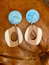 Load image into Gallery viewer, Big Time Earrings