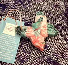 Load image into Gallery viewer, Happy Bugs Ornament