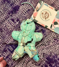 Load image into Gallery viewer, Gingerbread Friends Ornament